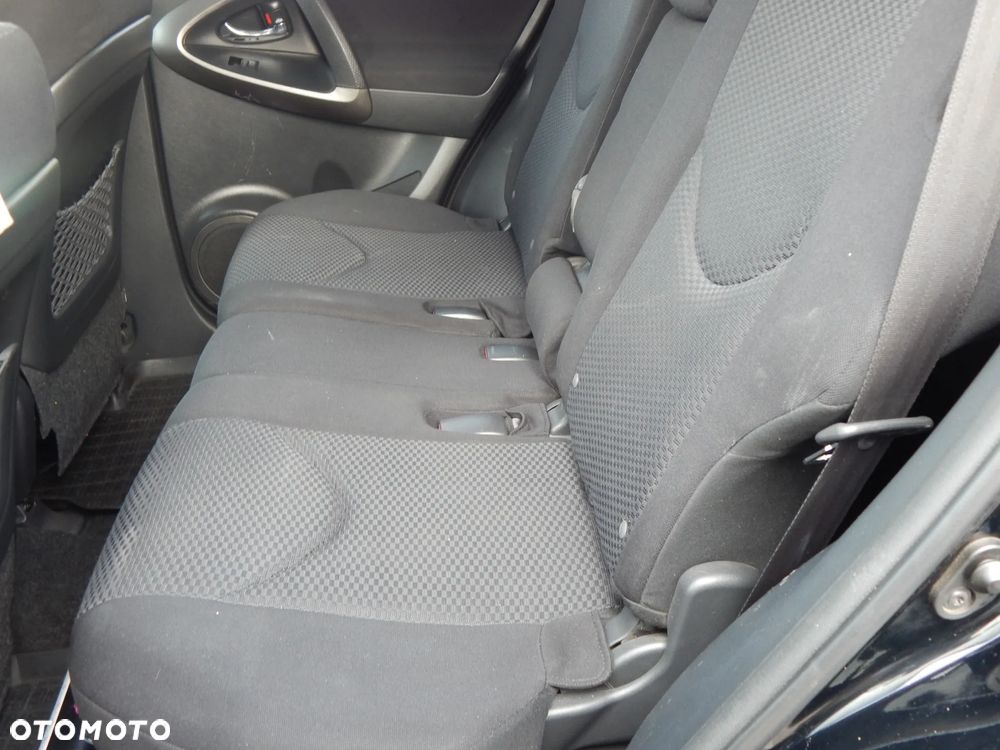 Toyota RAV4 2.2 D-4D 4x4 Life - 15