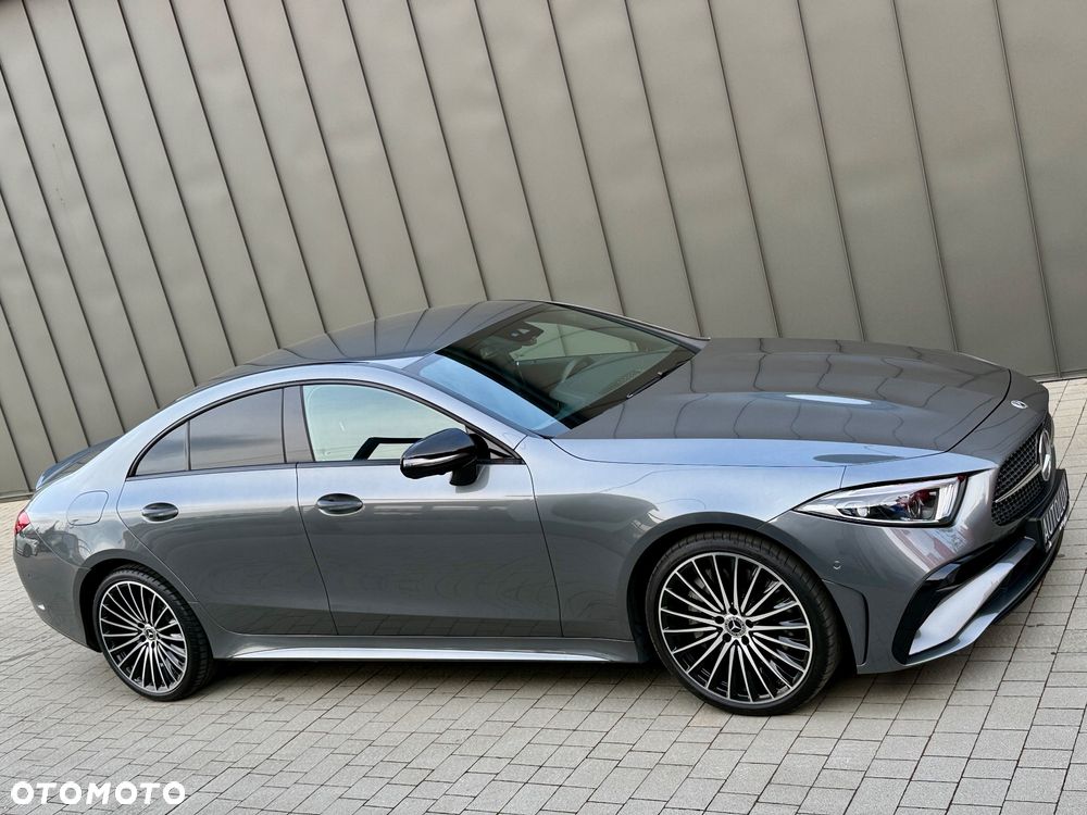 Mercedes-Benz CLS 300 d 4-Matic AMG - 34