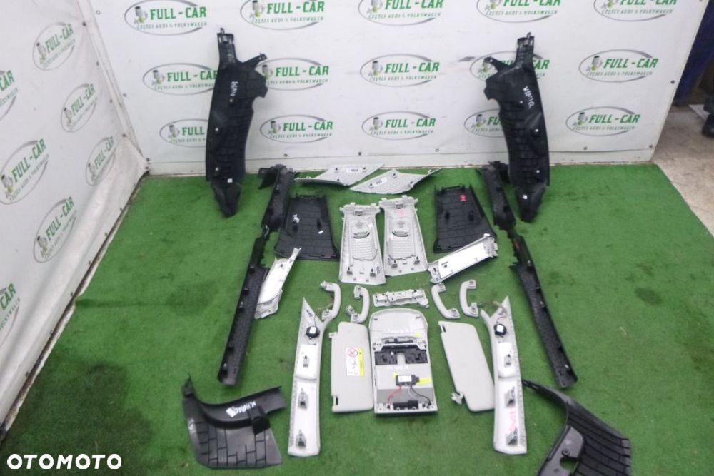 SKODA KAMIQ OSŁONA SŁUPKA TYLNEGO LAMPKA PODSUFITKI RACZKI PODSUFITKI OSŁONA PROGU OSŁONA TYLNEJ KANAPY 657863483 657863484 568867233 658867234 657868837A 657868802 658867243 658867244 658867287 658867288 657867281 657867282 657867765 657867766 657853369 657853370 58867246 658867245 - 6