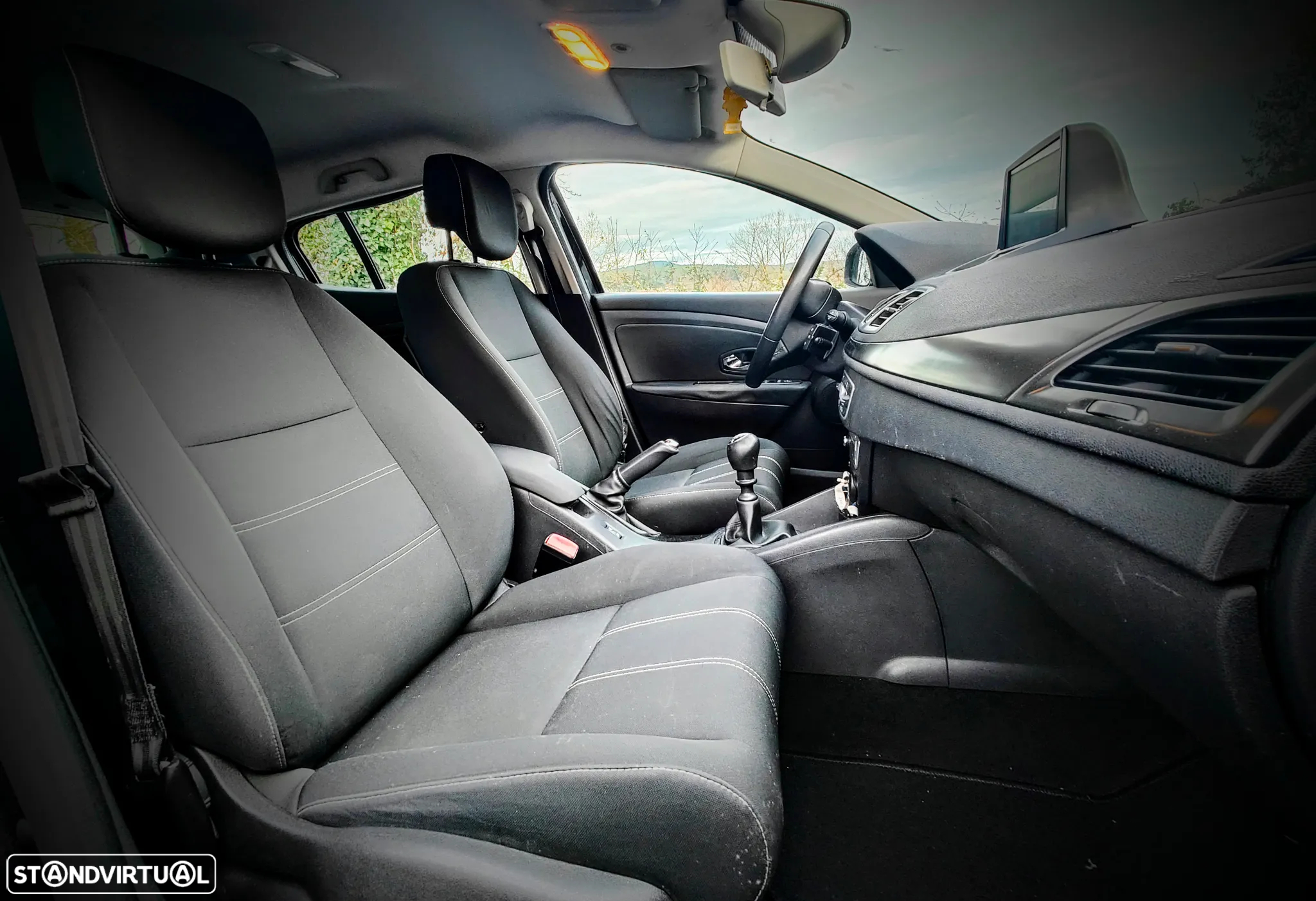 Renault Mégane 1.5 Blue dCi Limited J17 - 12