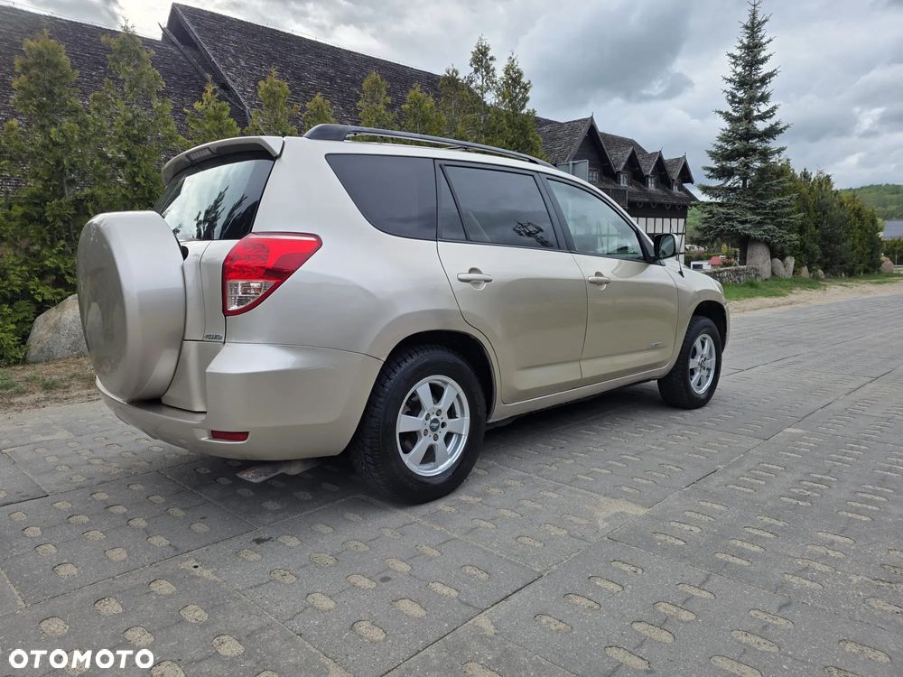 Toyota RAV4 2.5 VVT-i Base 4x2 - 11