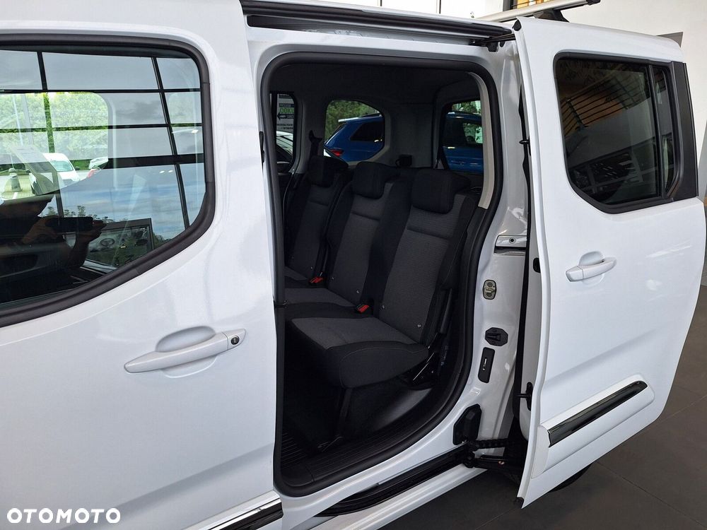 Toyota Proace City Verso 1.2 D-4T Business - 21