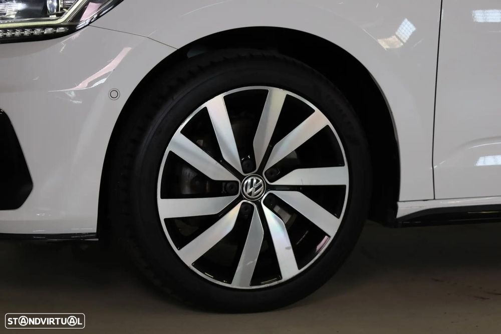 VW Touran 1.6 TDI R-Line DSG - 16