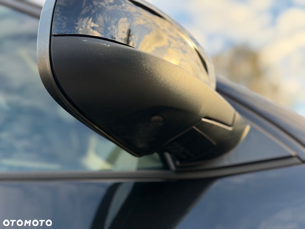 BMW X5 xDrive35i - 24