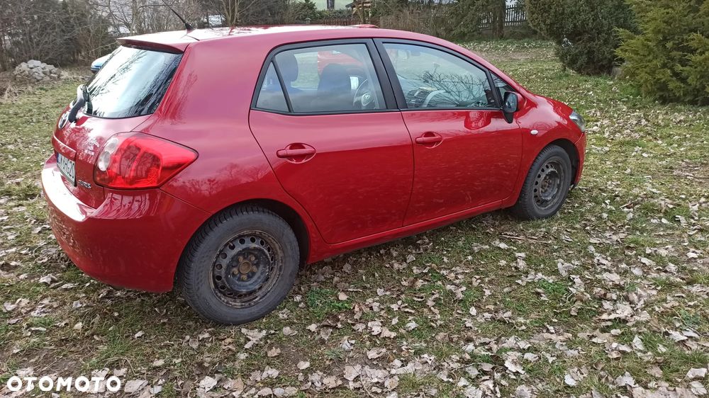 Toyota Auris 1.4 VVT-i Luna - 4