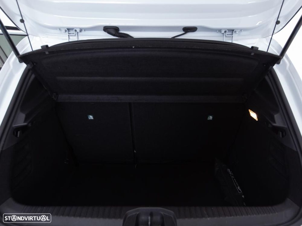 Renault Clio 1.0 TCe Techno - 12