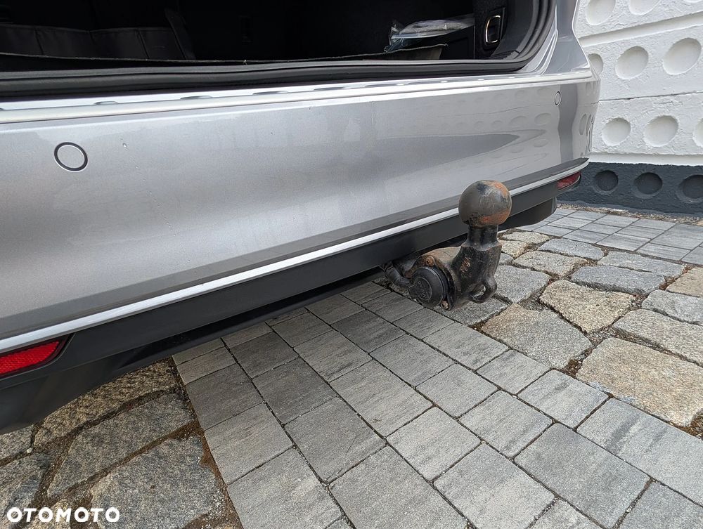 Volkswagen Passat 2.0 TDI SCR DSG - 38
