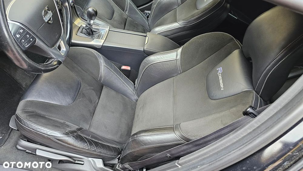Volvo S60 T3 R-Design Summum - 37