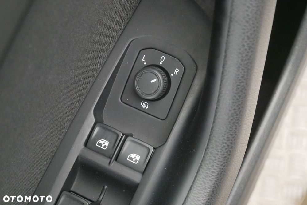 Volkswagen Passat Variant 1.5 TSI EVO Business DSG - 27