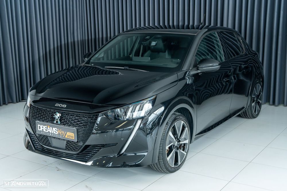 Peugeot e-208 GT Pack - 32