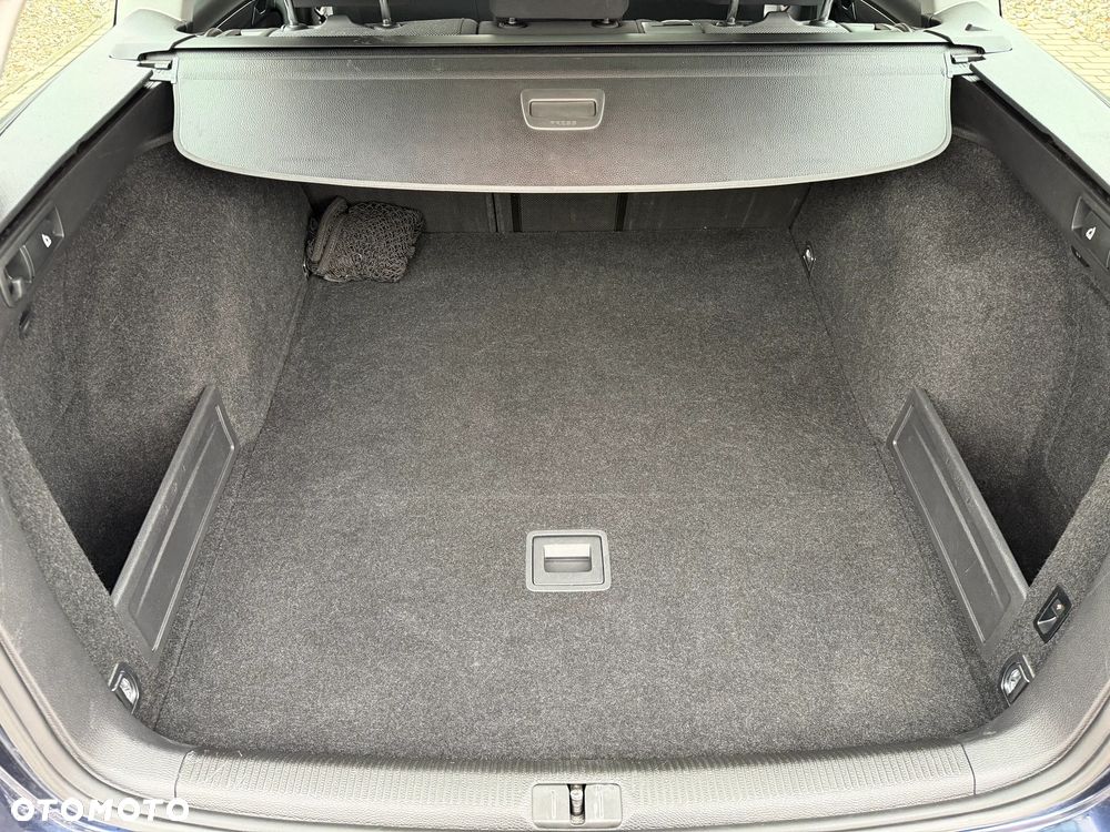Volkswagen Passat 1.8 TSI DSG Comfortline - 6