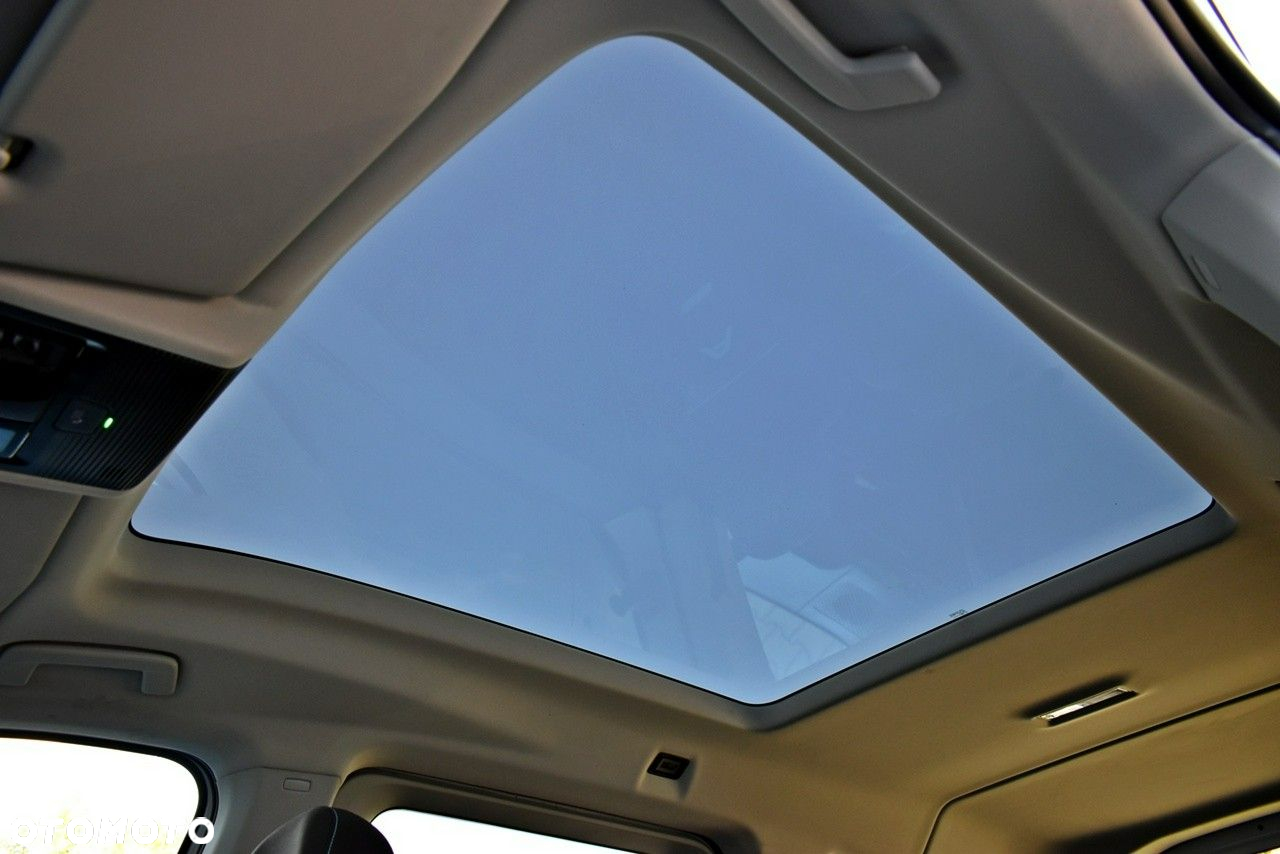 Ford Tourneo Connect Grand 2.0 EcoBlue Active - 11