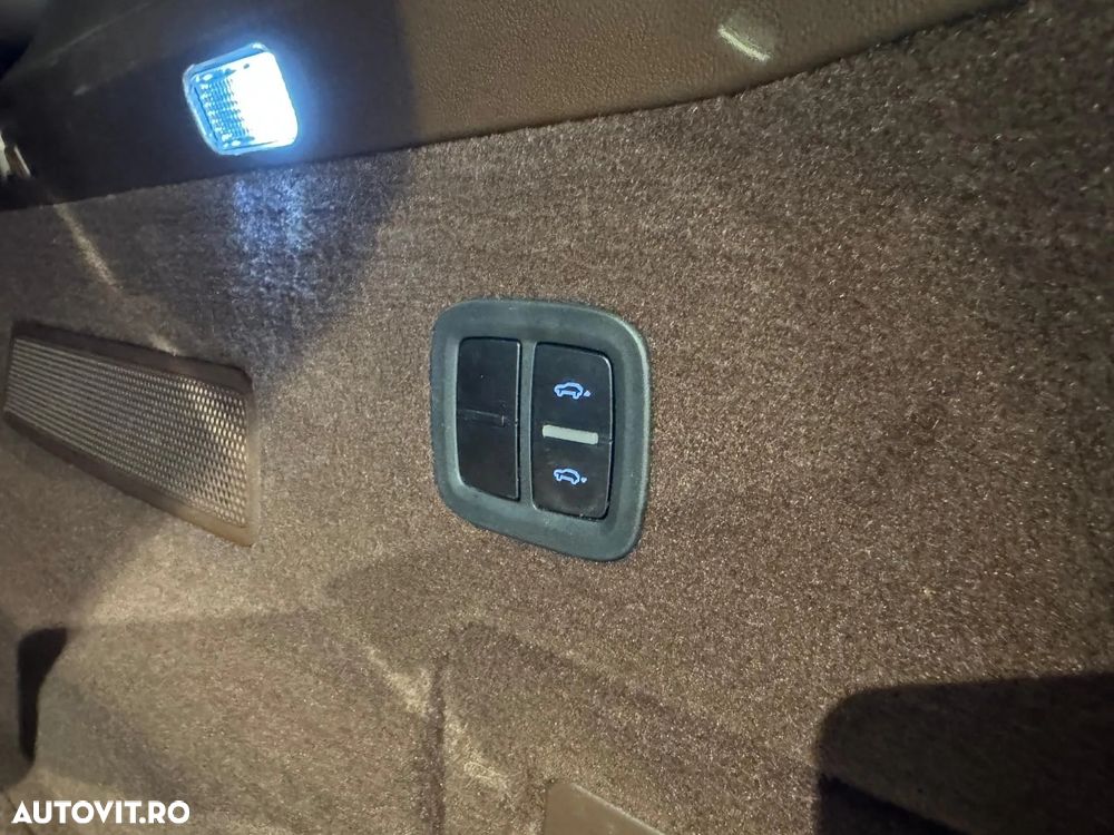 Porsche Cayenne S - 37