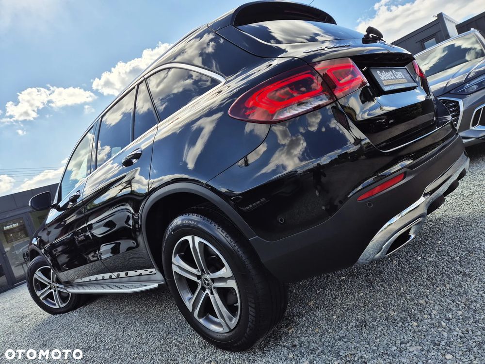 Mercedes-Benz GLC 300 e 4-Matic - 4