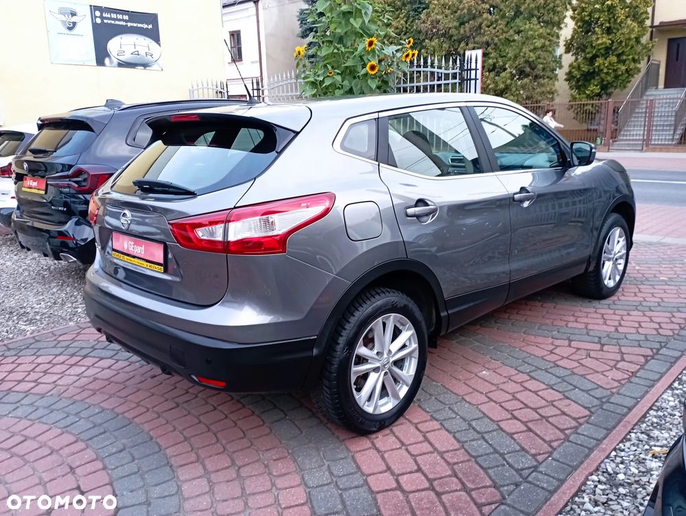 Nissan Qashqai 1.2 DIG-T Acenta - 4