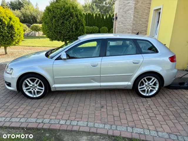 Audi A3 2.0 TDI Ambiente - 5