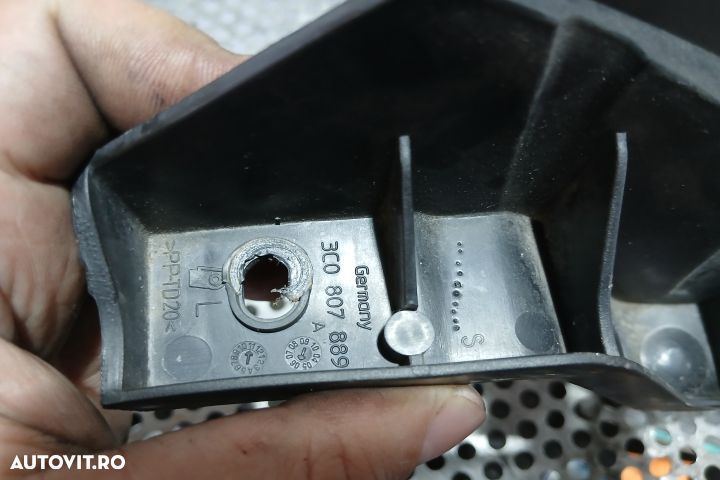 Suport far stanga 3C0807889 3C0807889 Volkswagen VW Passat B6 [2005 - - 3
