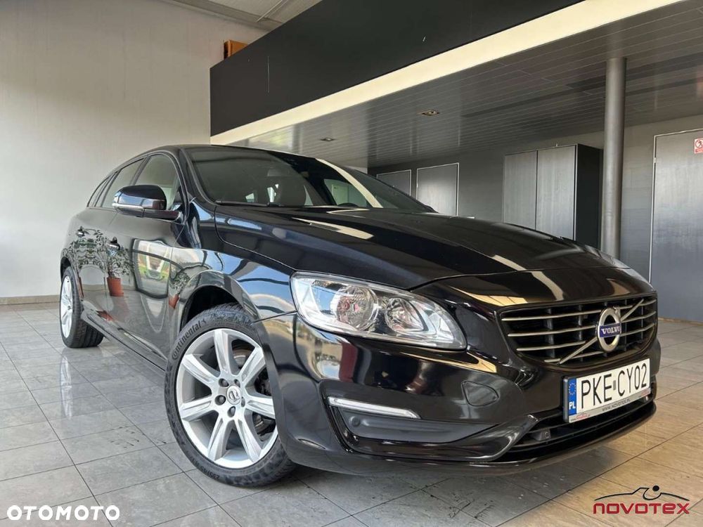 Volvo V60 T3 Momentum - 3
