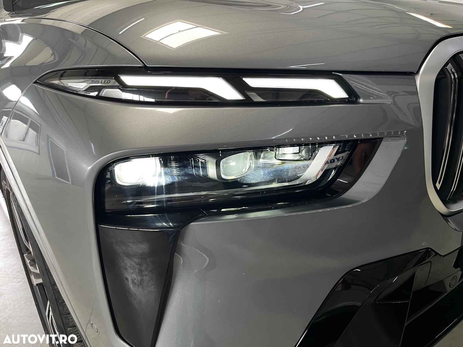 BMW X7 xDrive40i AT MHEV - 38