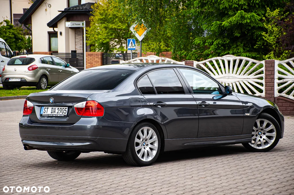 BMW Seria 3 - 15