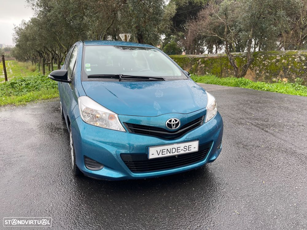 Toyota Yaris 1.0 VVT-i Comfort+P.Style - 2