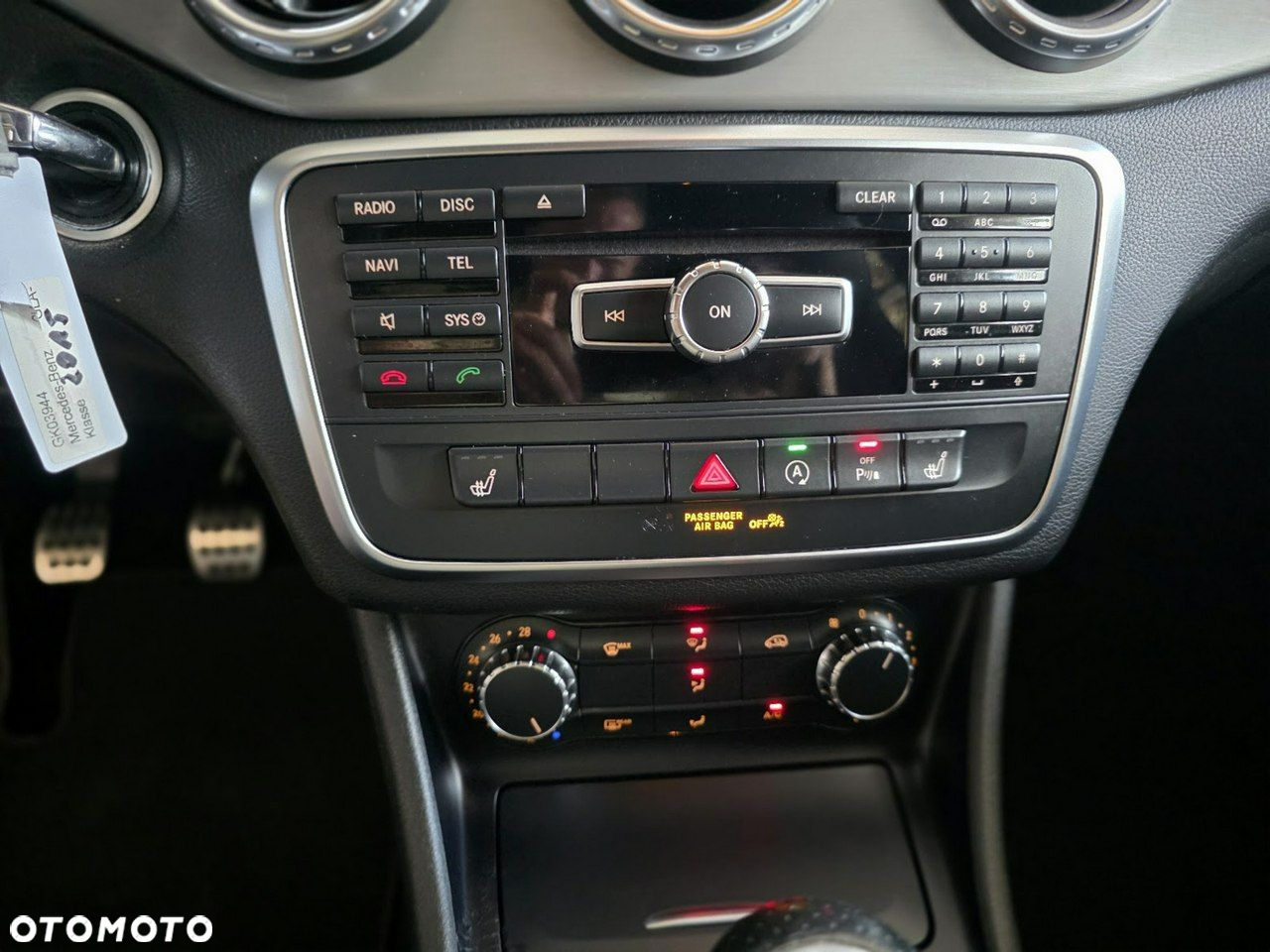 Mercedes-Benz GLA - 36