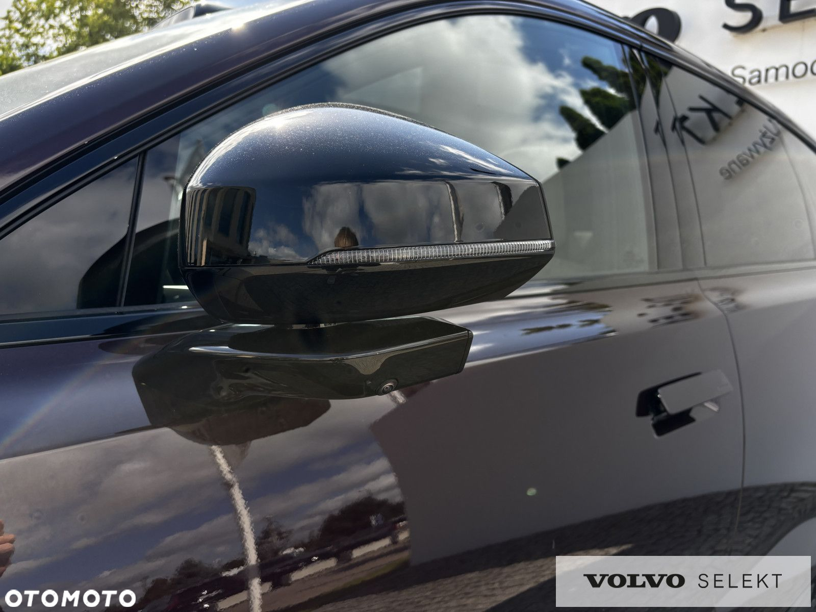 Volvo EX90 - 7