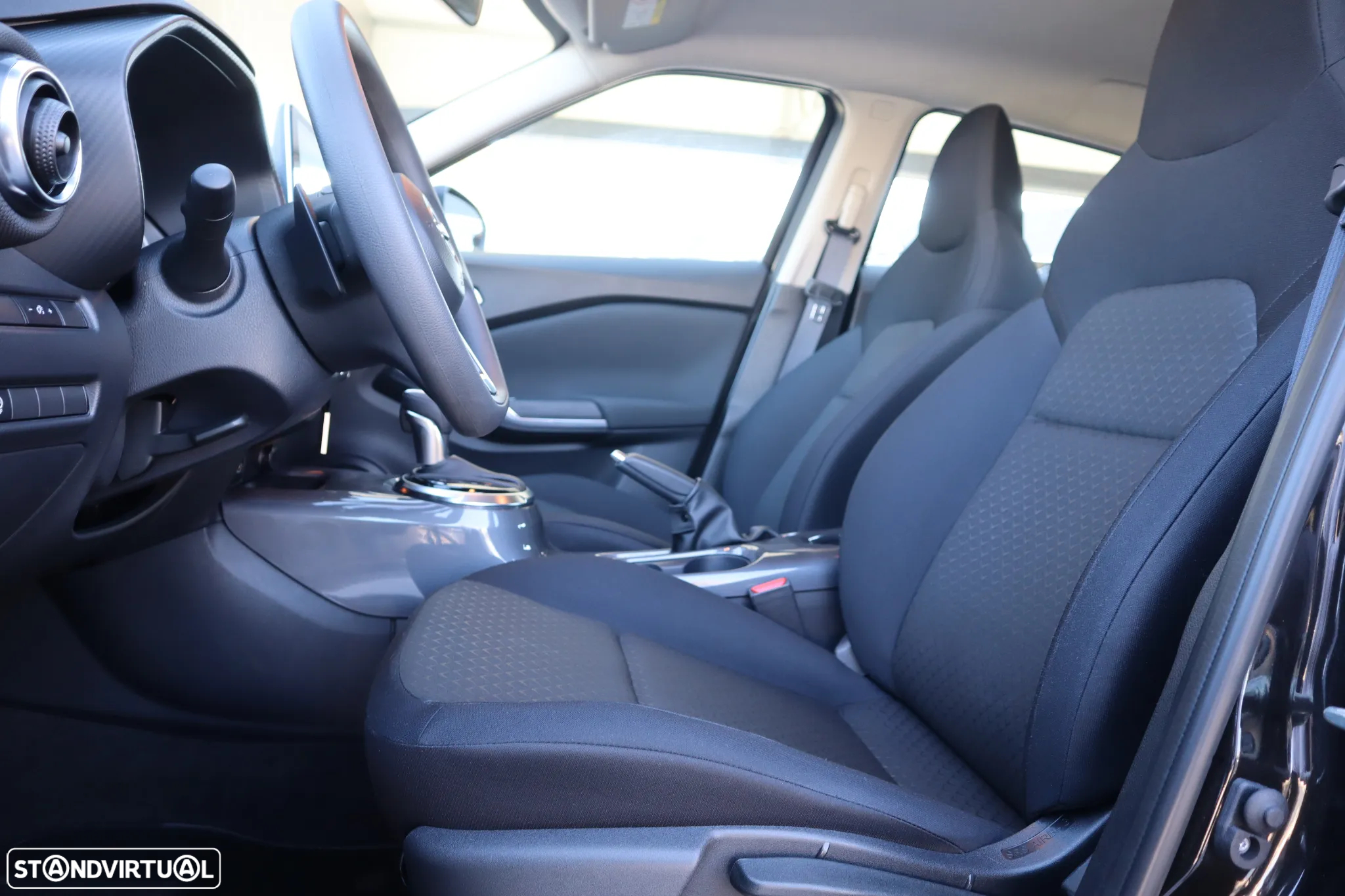 Nissan Juke 1.0 DIG-T N-Connecta DCT - 15