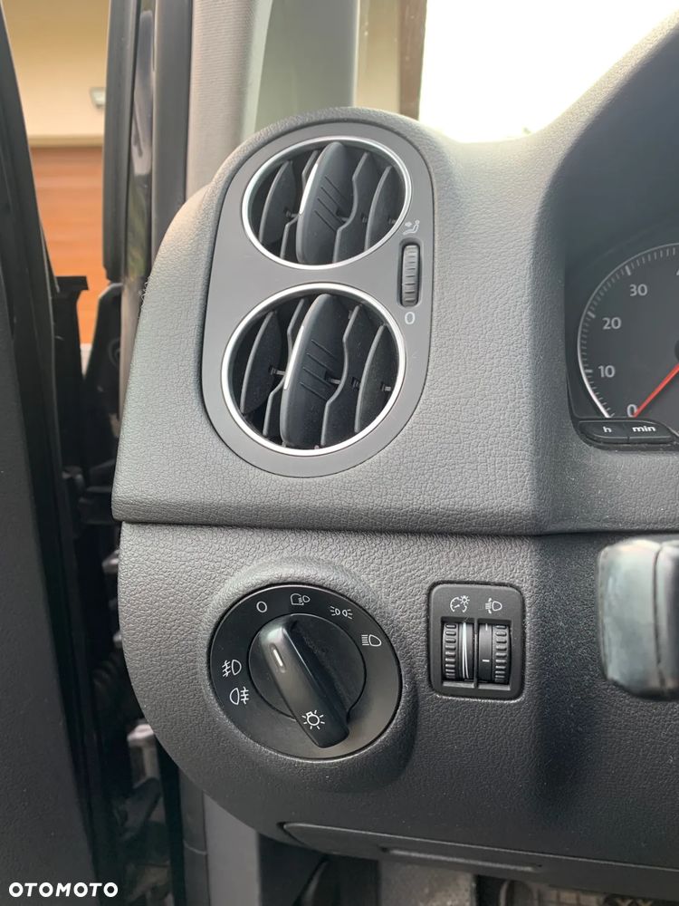 Volkswagen Golf Plus 1.6 Trendline - 11