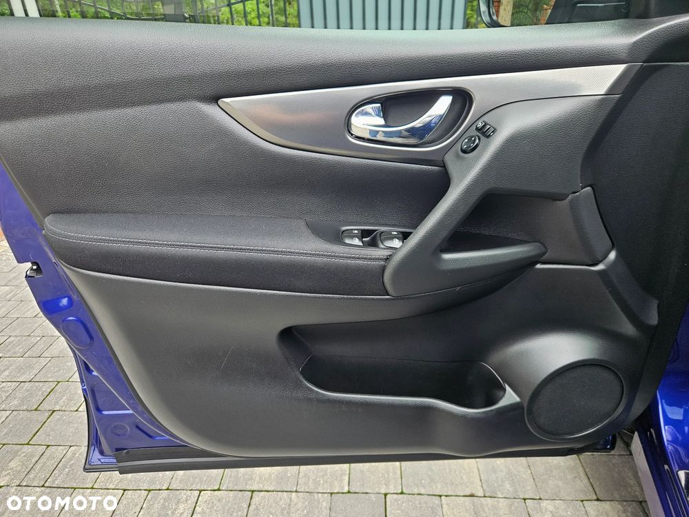 Nissan Qashqai 1.6 DIG-T Tekna - 24
