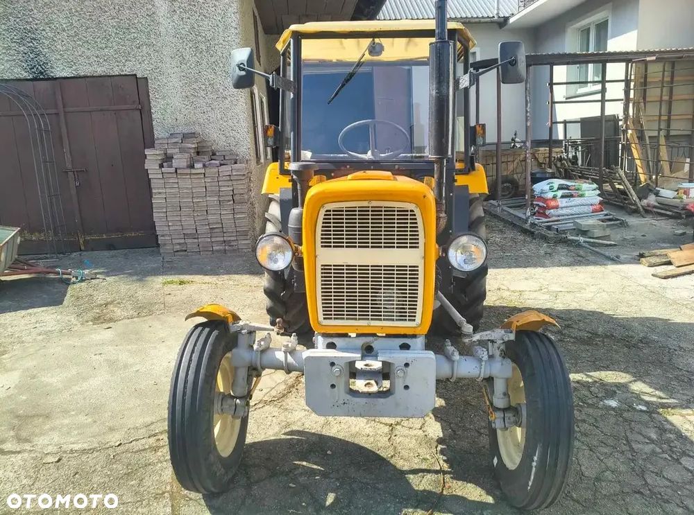 Ursus C330 - 4