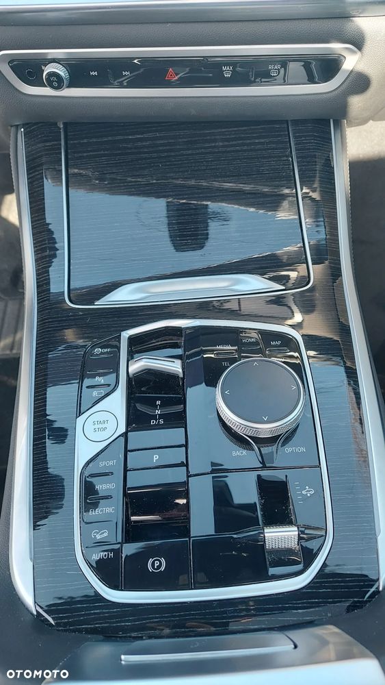 BMW X5 xDrive50e PHEV Individual Edition sport - 17