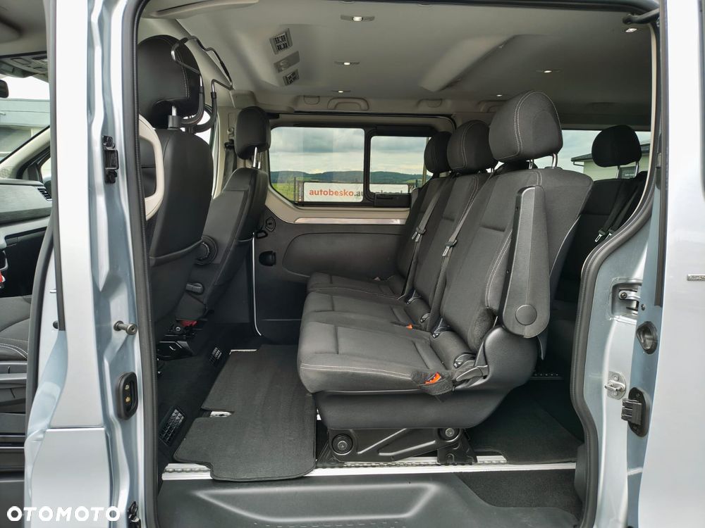 Renault Trafic - 32