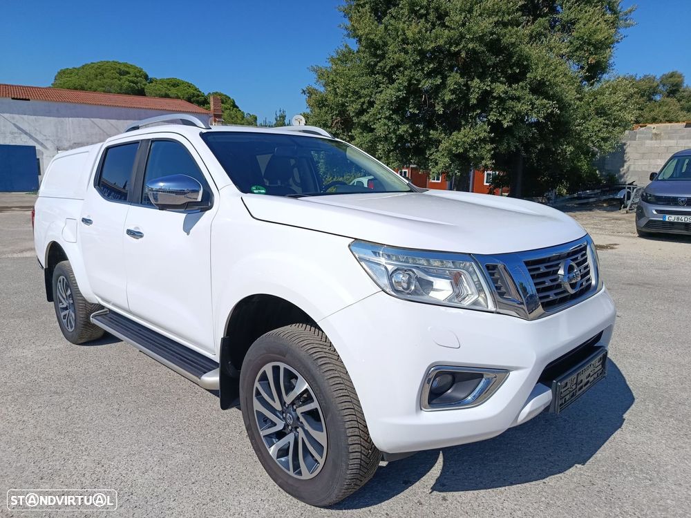 Nissan Navara 2.3 dCi CD 4WD Tekna Auto - 2