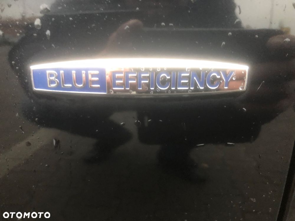 Mercedes-Benz Klasa C 180 (BlueEFFICIENCY) Avantgarde - 2