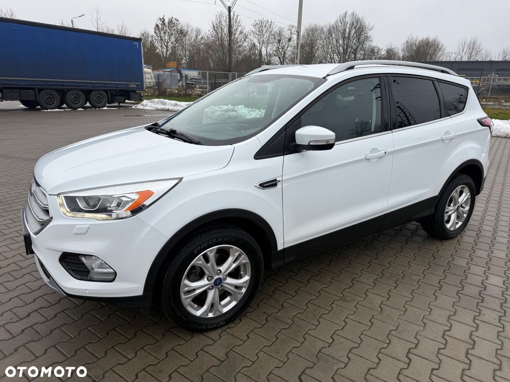 Ford Kuga 1.5 EcoBoost 2x4 Cool & Connect - 5