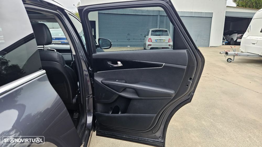Kia Sorento 2.2 CRDi TX - 25