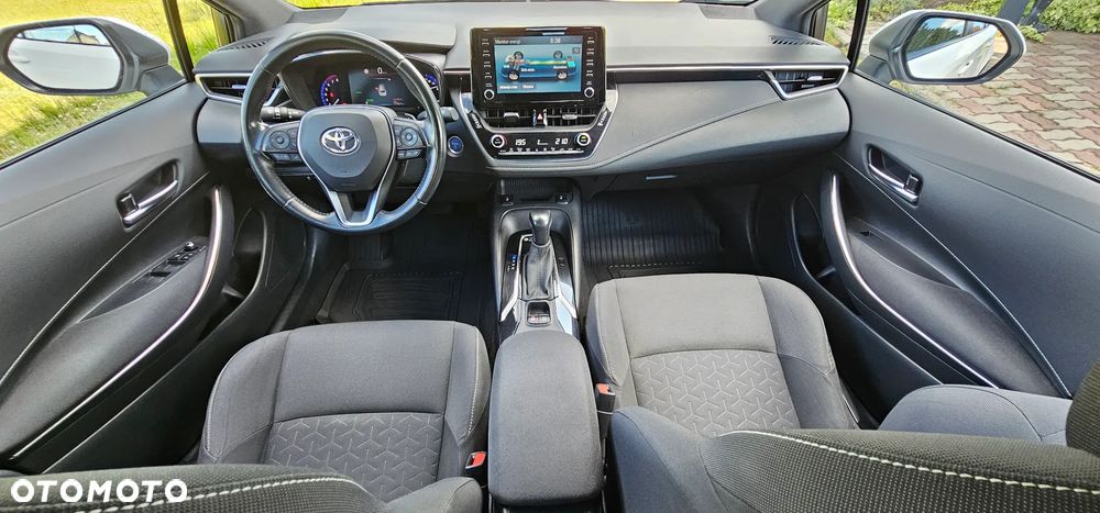 Toyota Corolla 2.0 Hybrid Comfort - 6