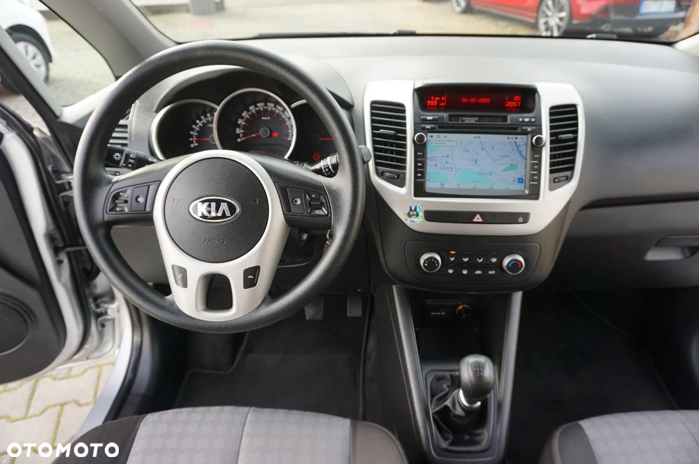 Kia Venga 1.4 Business Line - 31