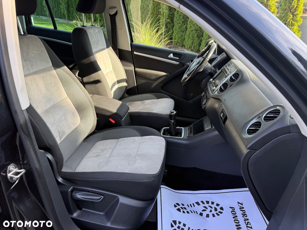 Volkswagen Tiguan - 33
