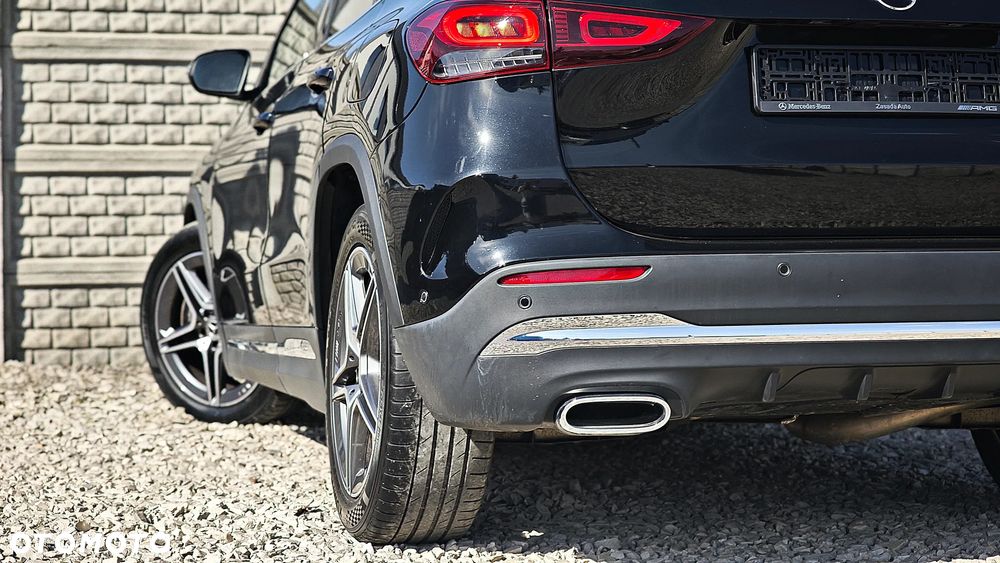 Mercedes-Benz GLA 200 d 8G-DCT AMG Line - 13