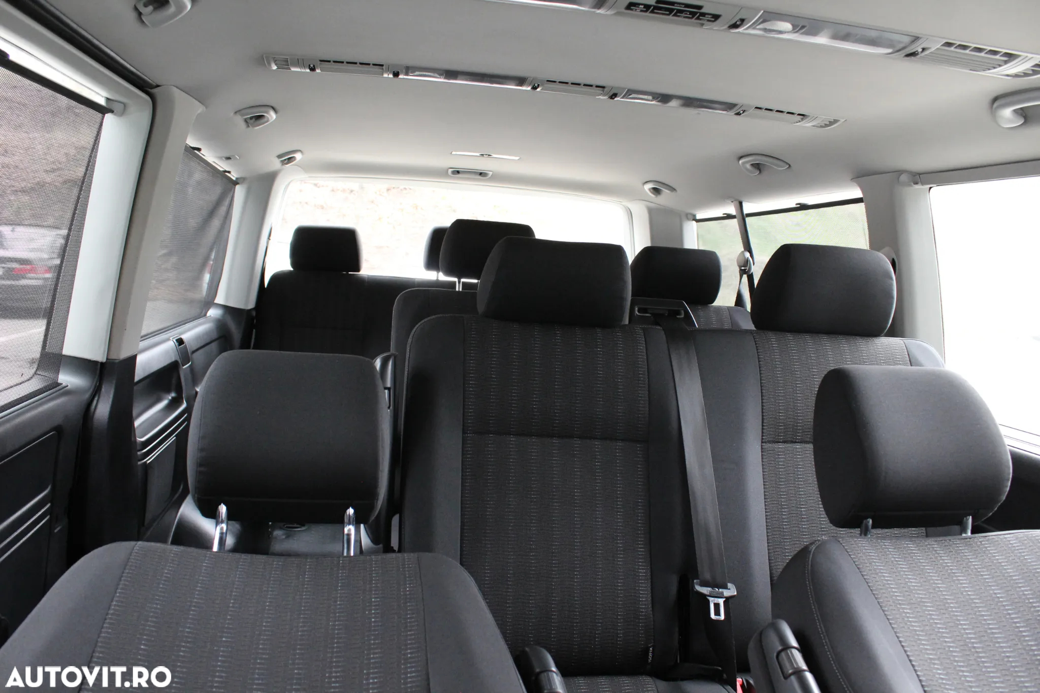 Volkswagen Caravelle T6.1 2.0 TDI 150 kW LR Comfortline DSG - 12