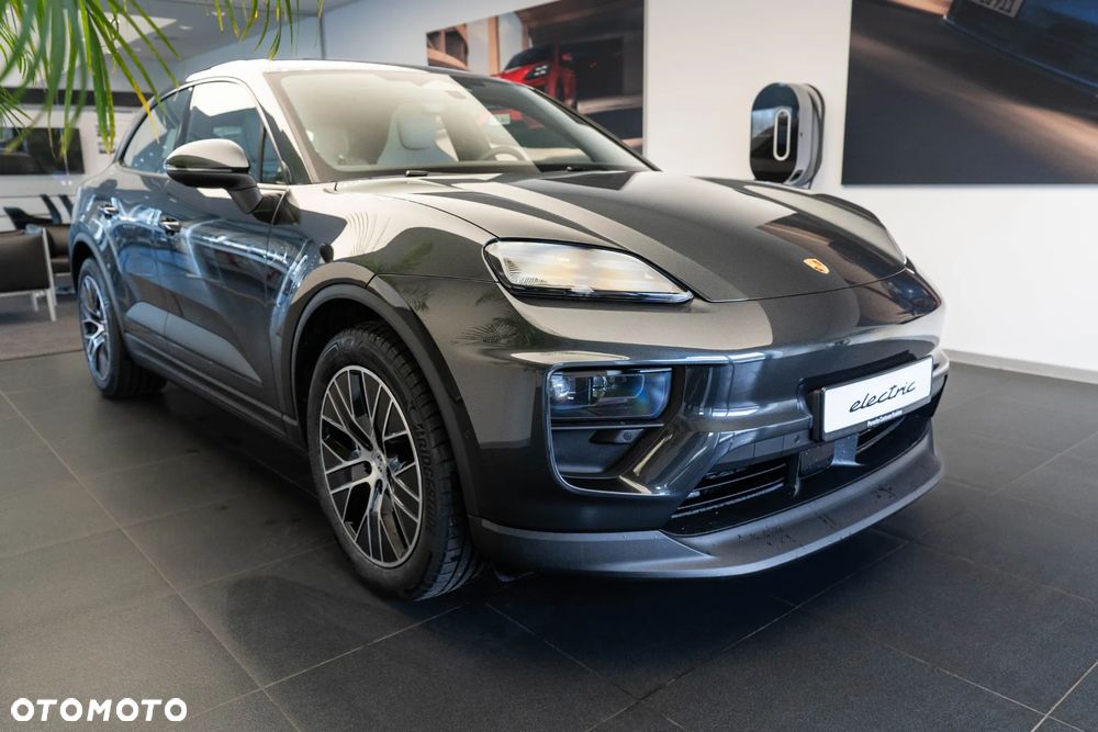 Porsche Macan - 5