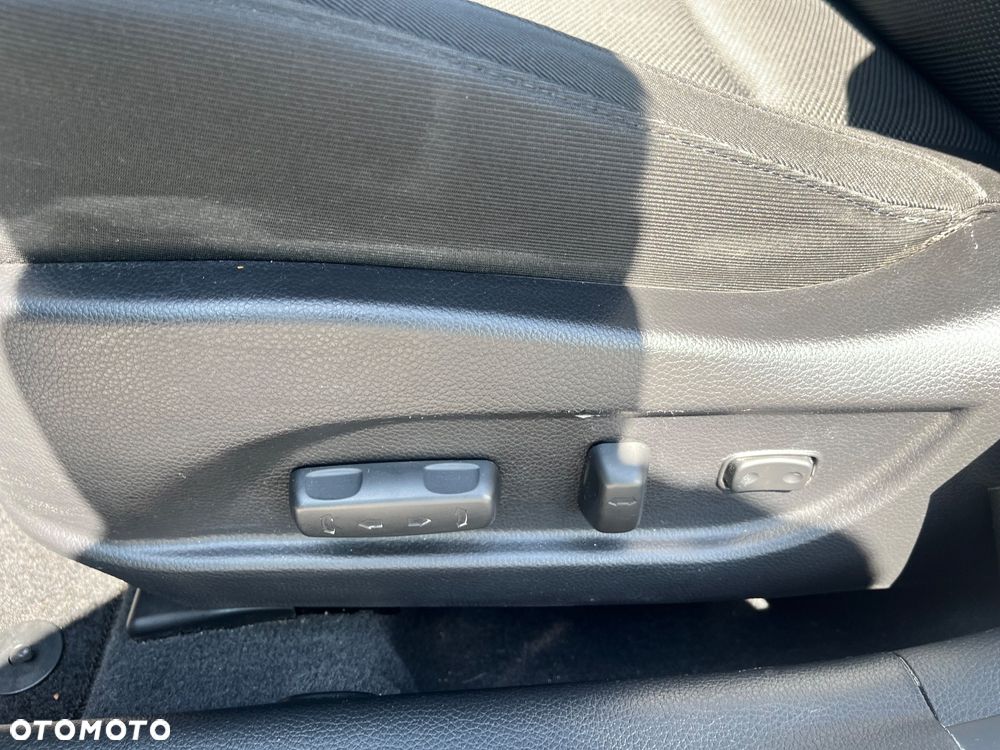 Hyundai i40 Kombi 1.7 CRDi Premium - 22