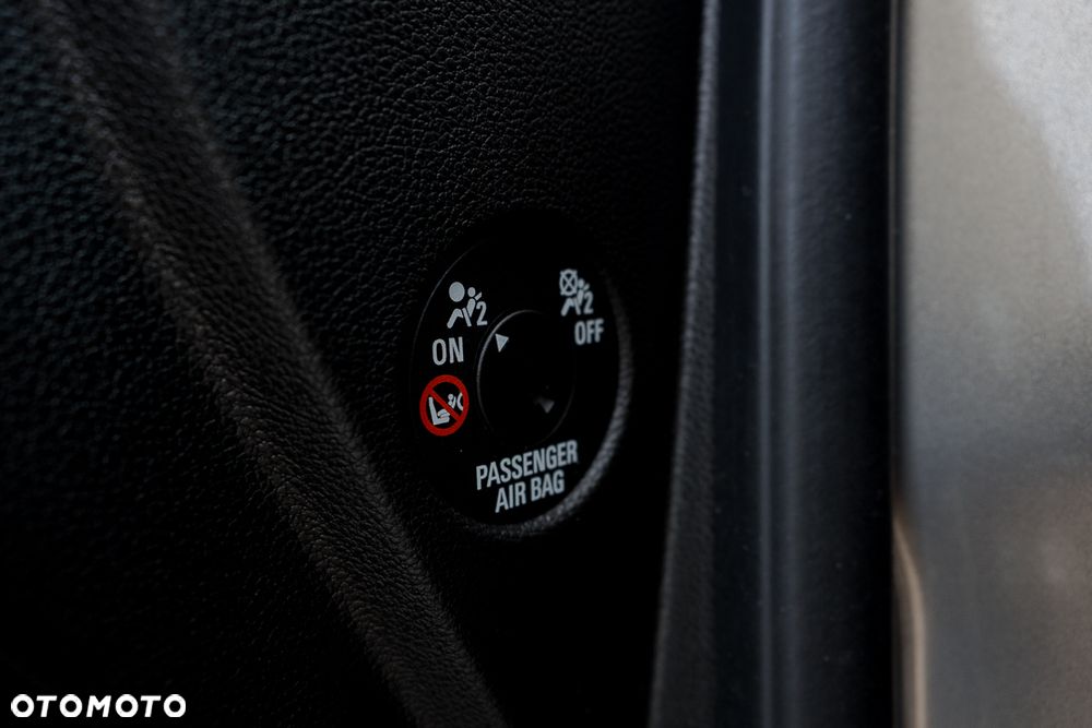 Opel Meriva 1.4 Innovation - 30