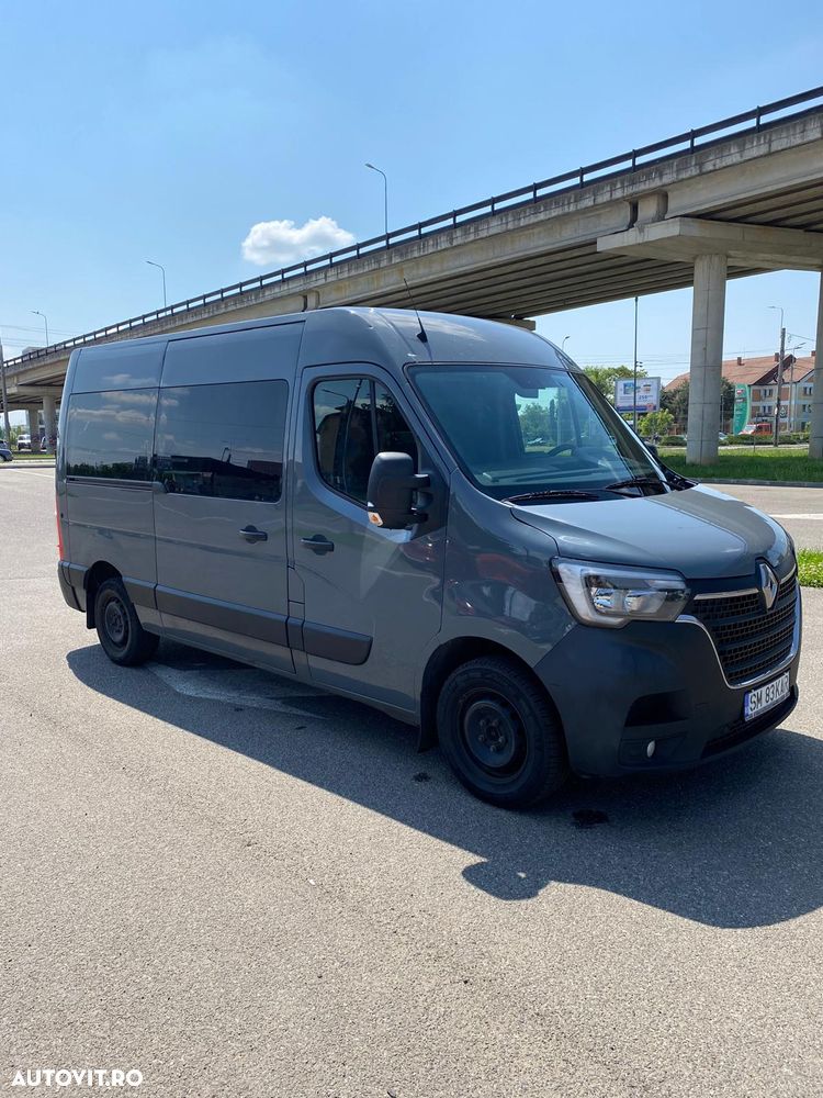 Renault Master 2.3 Blue 145 TT Combi 3,5t L2H2 8+1 - 2