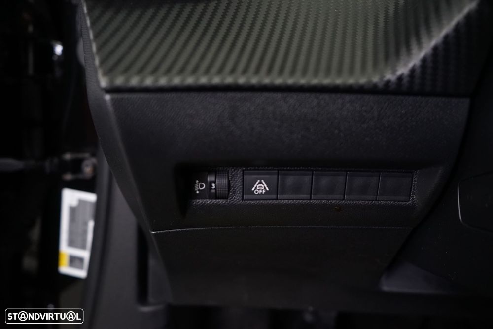 Peugeot 2008 1.2 PureTech Active - 27