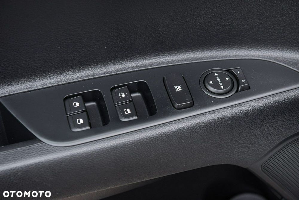 Kia Stonic 1.6 CRDi SCR XL - 27