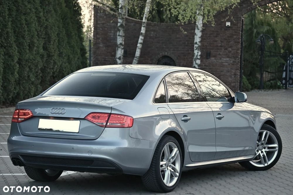 Audi A4 Limousine 2.0 TFSI S line Sportpaket (plus) - 14