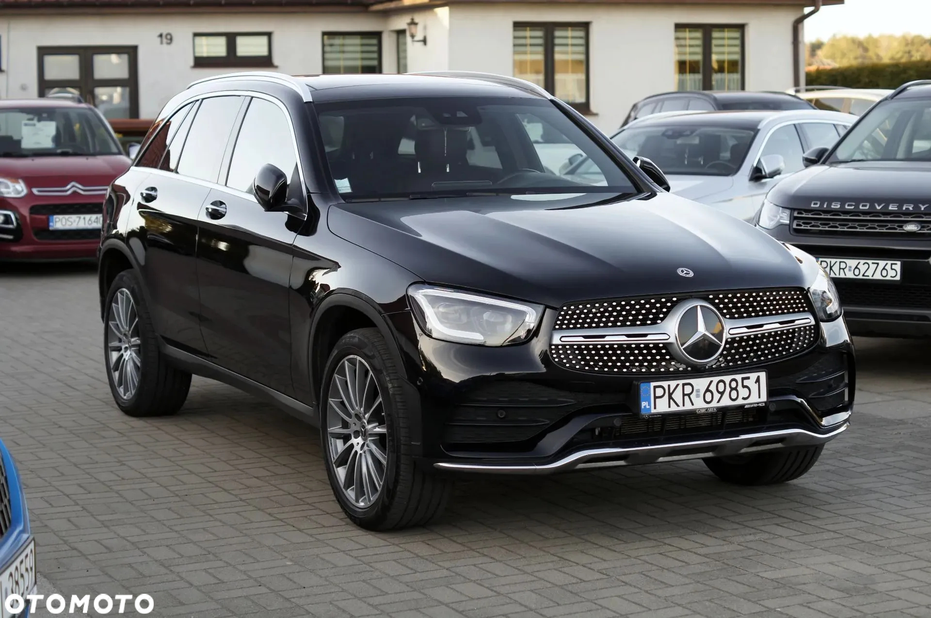 Mercedes-Benz GLC 300 e 4Matic 9G-TRONIC AMG Line Plus - 3